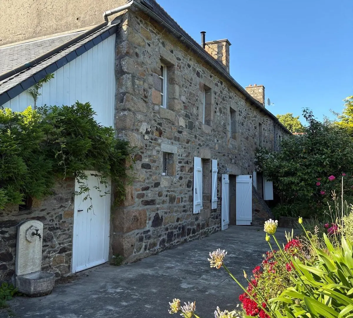 Gite La Noec Ploubazlanec Frankrig